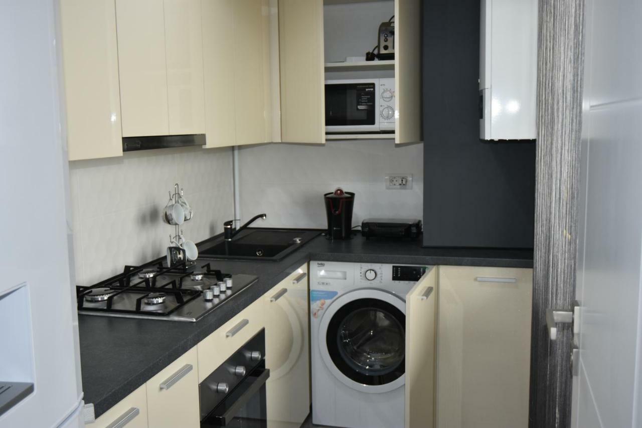 Natalia Apartment Năvodari Екстериор снимка