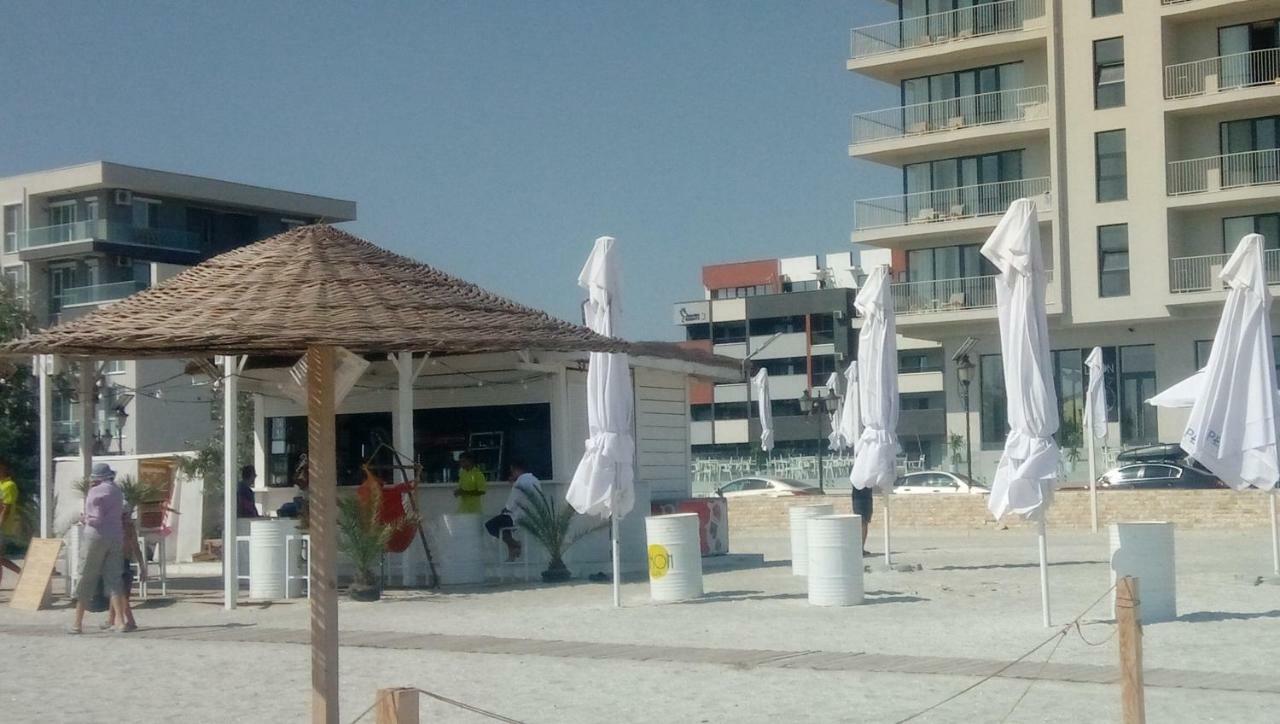 Natalia Apartment Năvodari Екстериор снимка