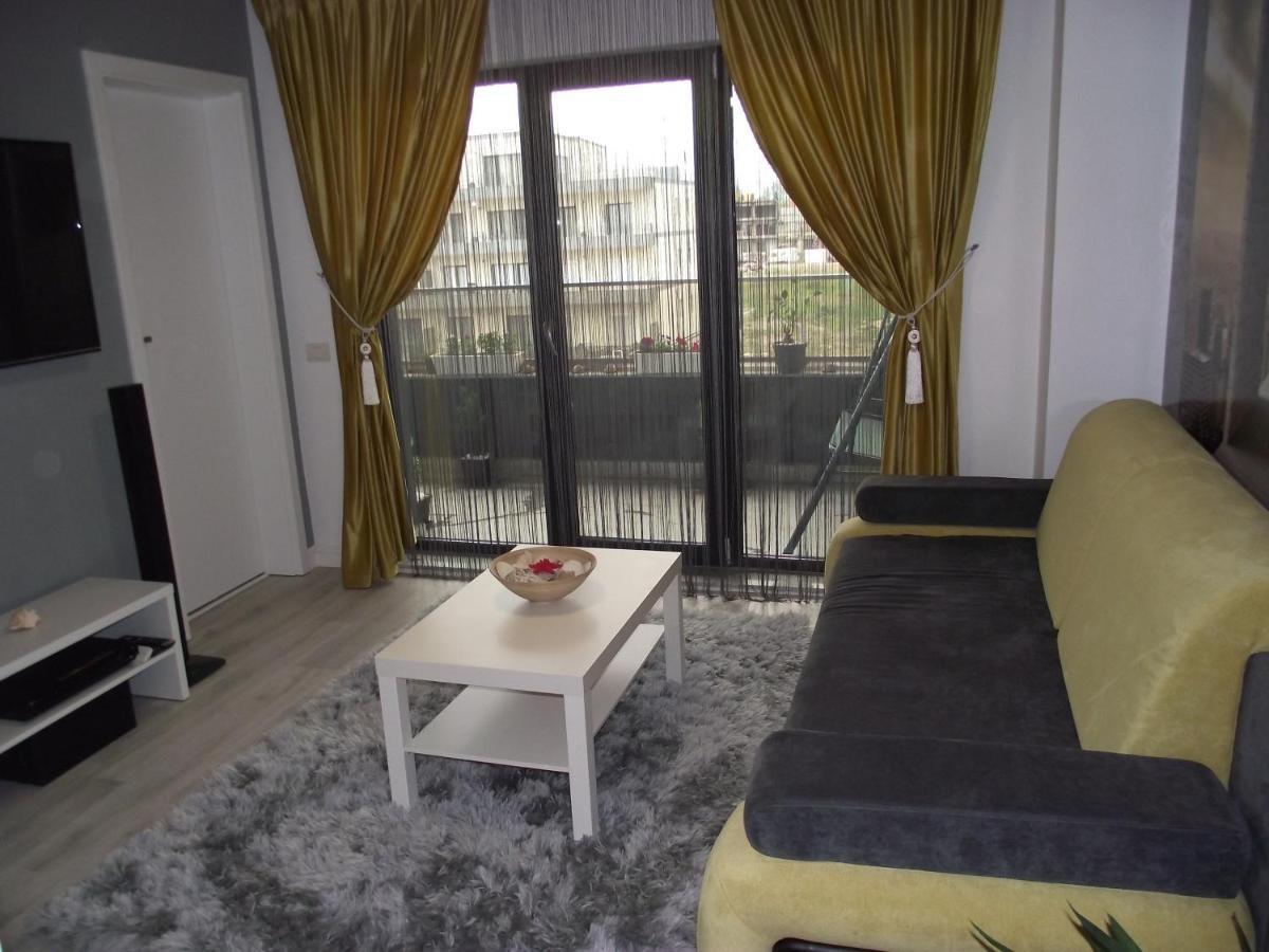 Natalia Apartment Năvodari Екстериор снимка